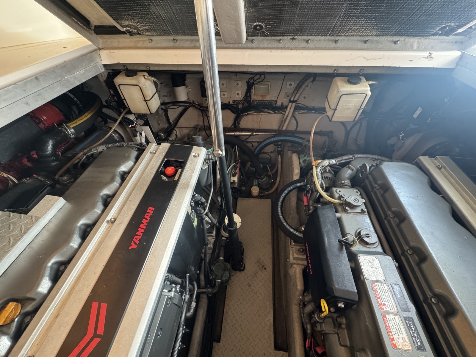 38ft Sea Ray Yacht For Sale