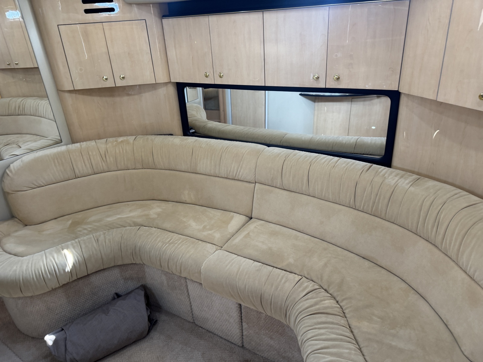 38ft Sea Ray Yacht For Sale