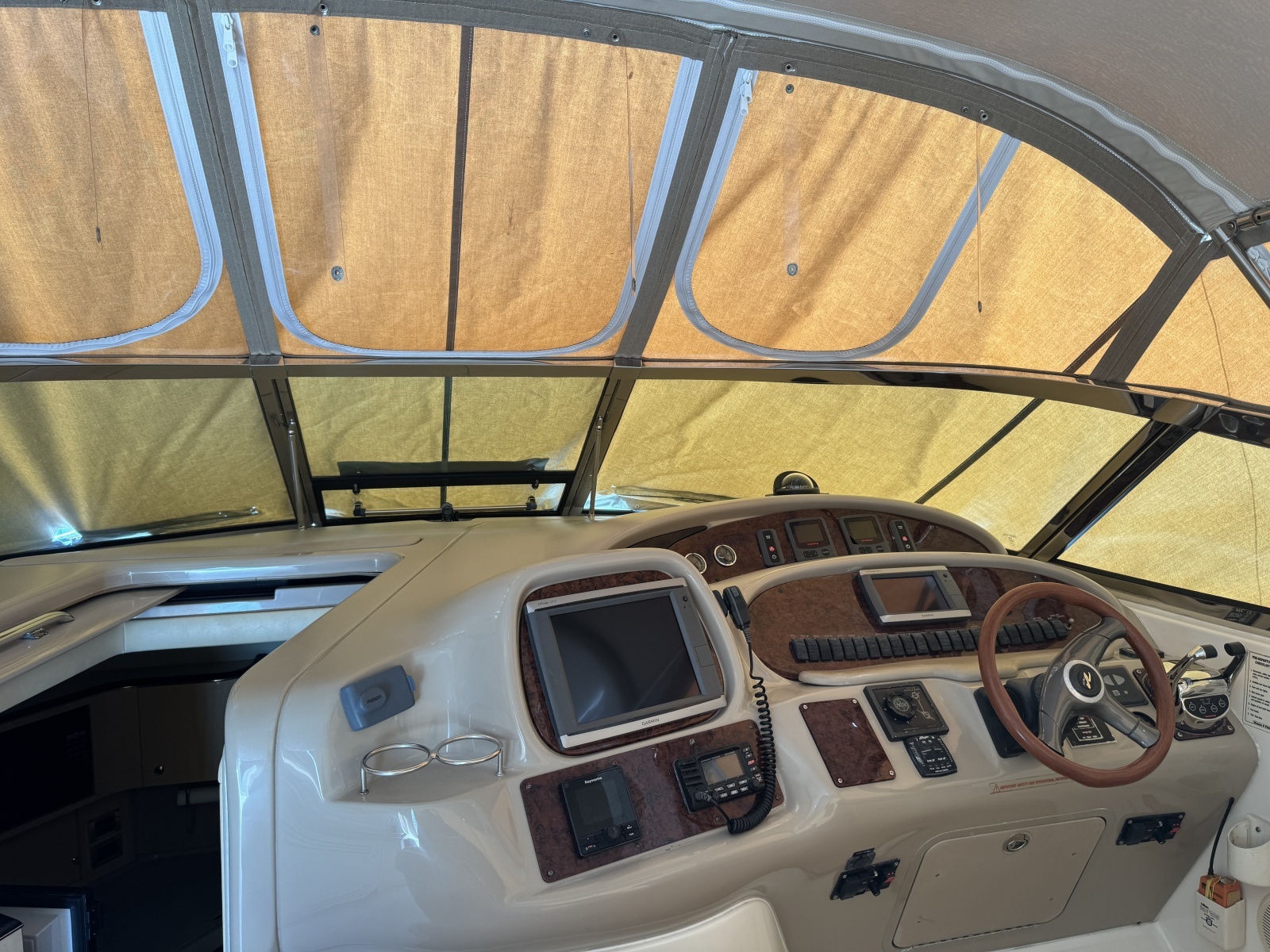 38ft Sea Ray Yacht For Sale