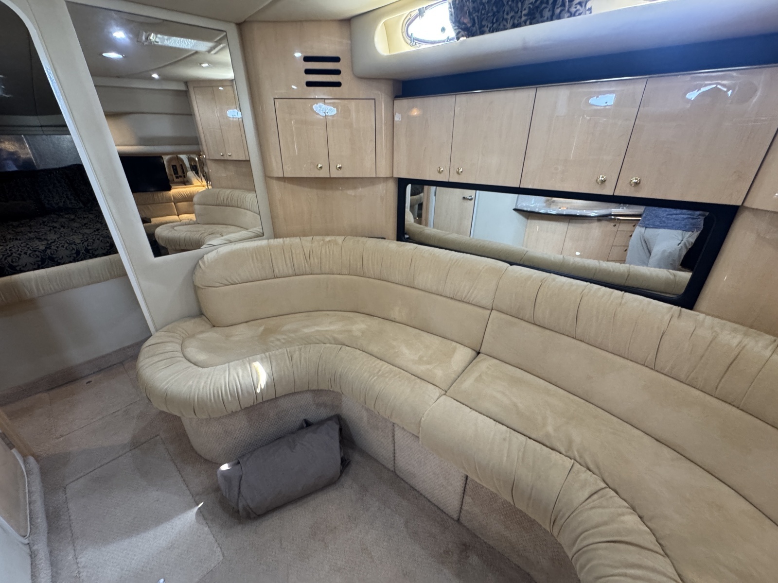 38ft Sea Ray Yacht For Sale