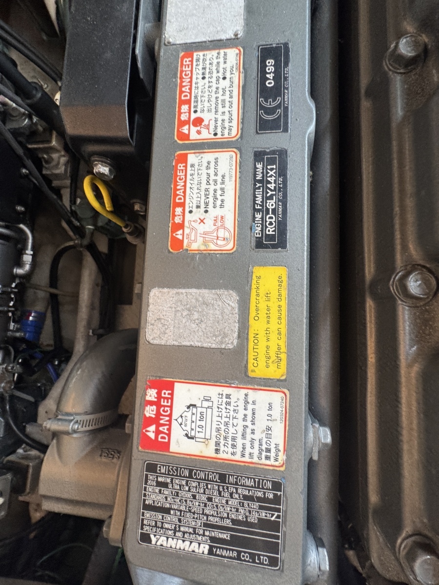 38ft Sea Ray Yacht For Sale