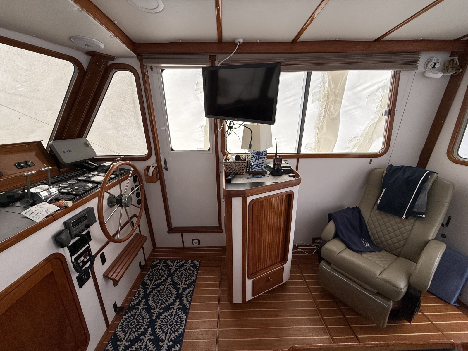 1996 Legacy Yachts 