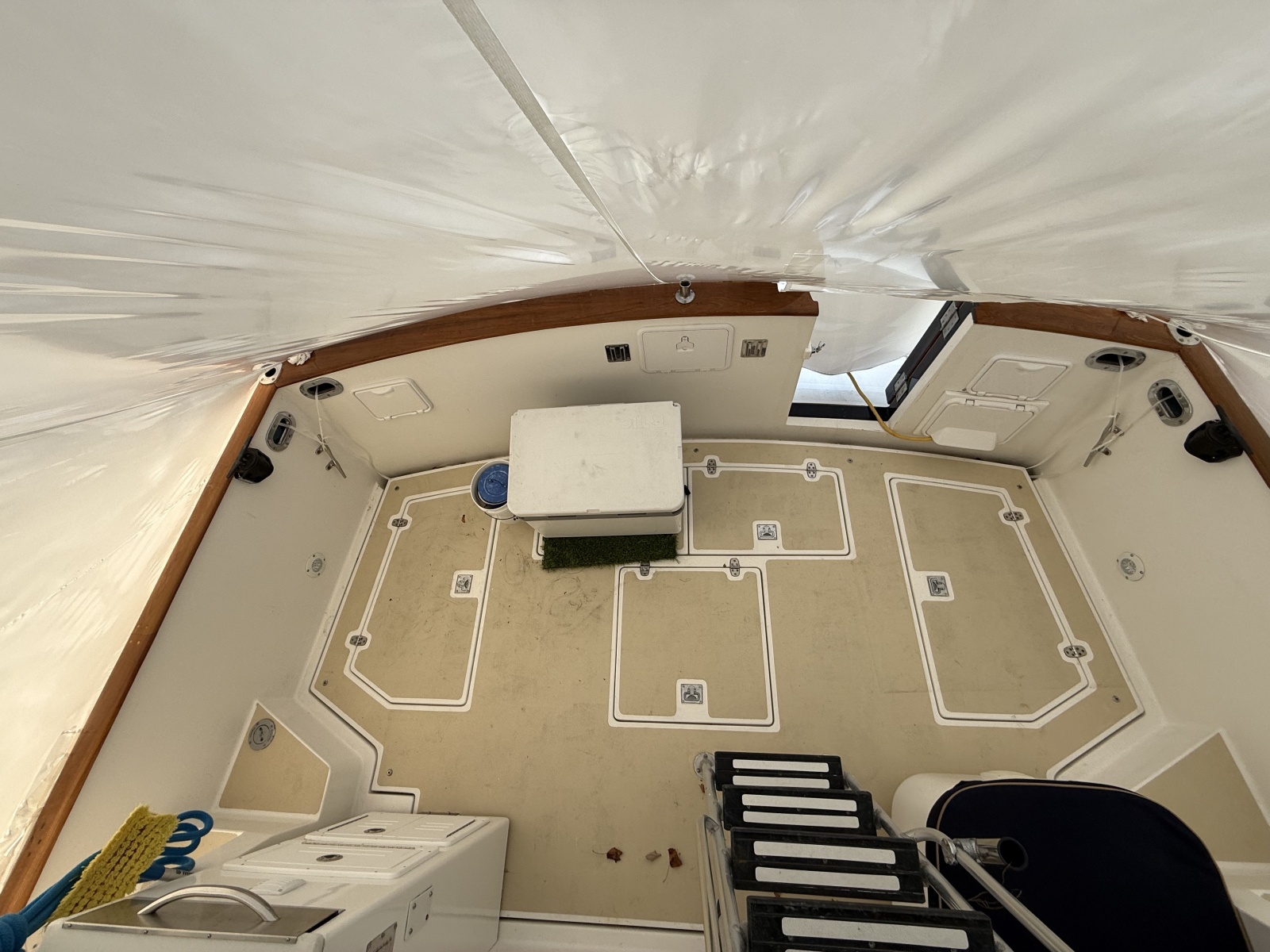 1996 Legacy Yachts 