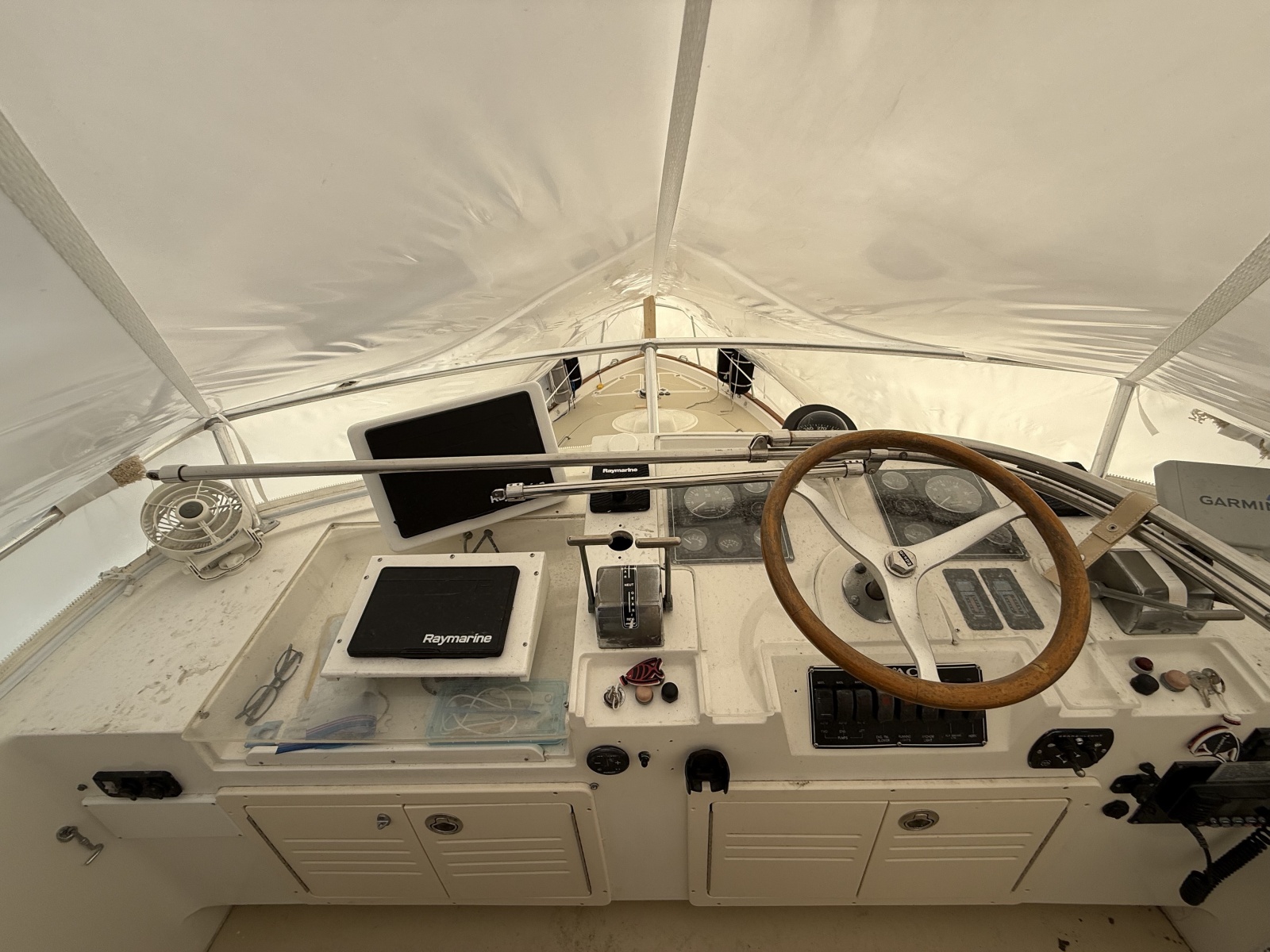 1996 Legacy Yachts 