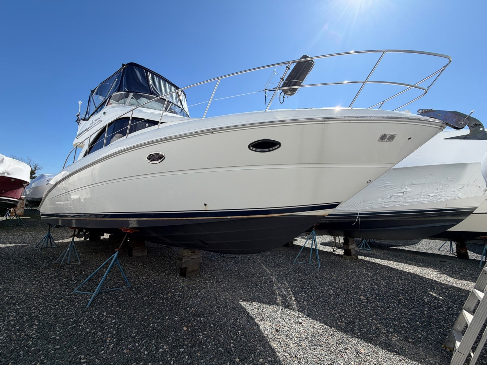 36' 2007 Sea Ray Sedan Bridge