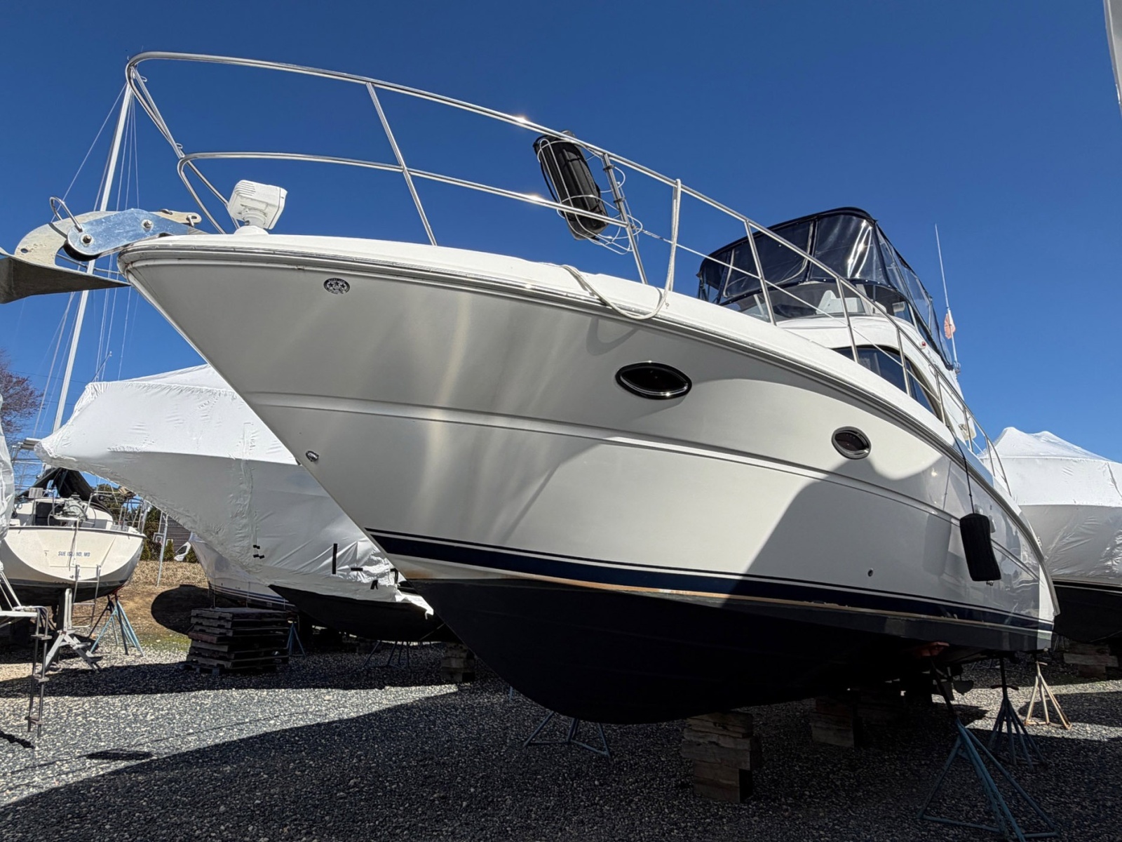 36' 2007 Sea Ray Sedan Bridge