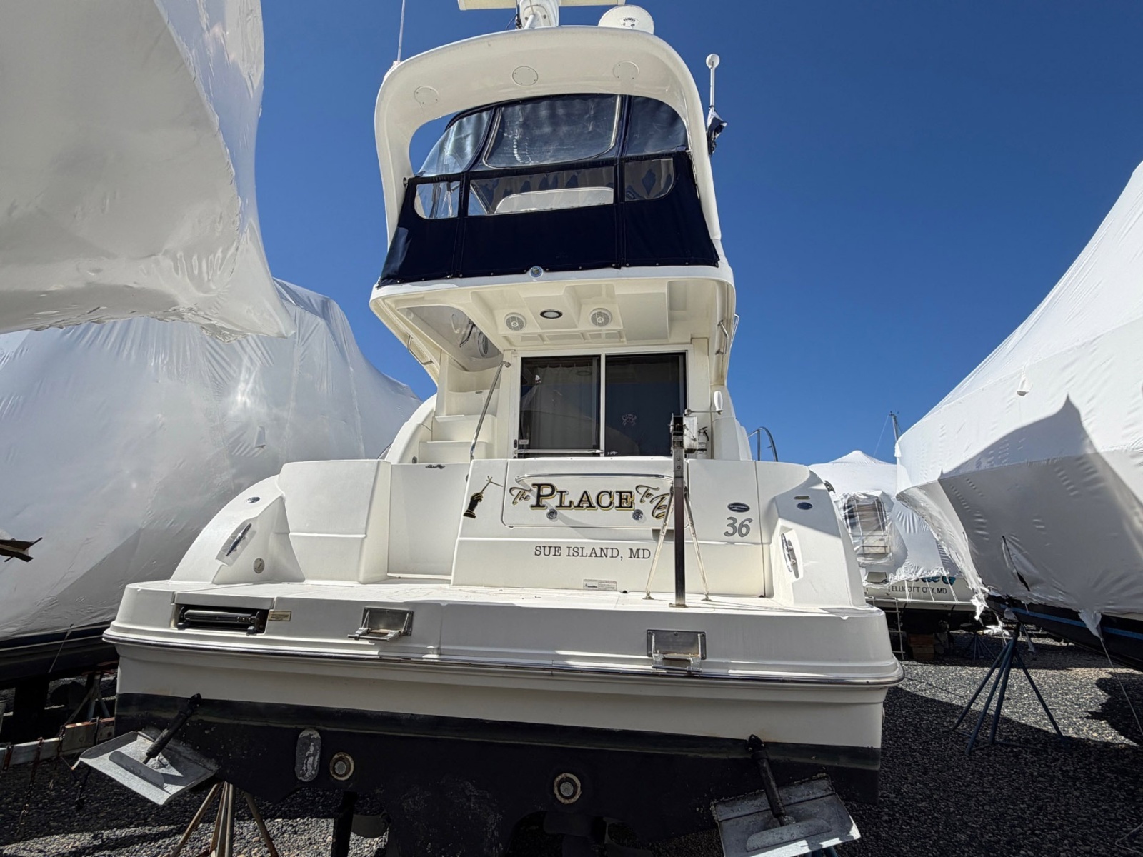 36' 2007 Sea Ray Sedan Bridge