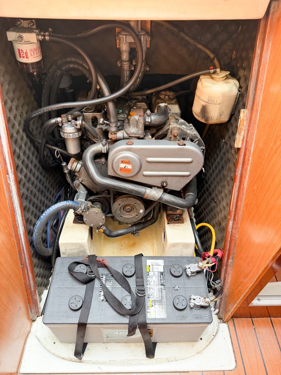 KIKI 32ft Beneteau Yacht For Sale