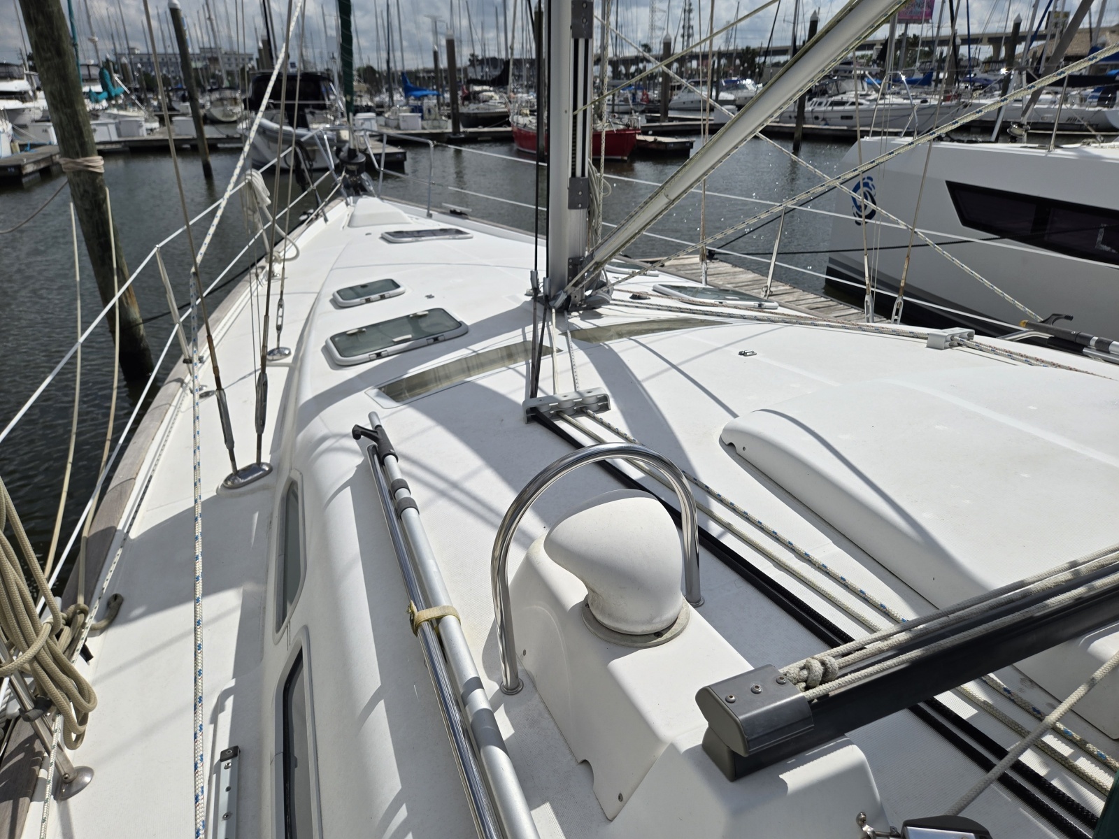 Ho onalu 42ft Beneteau Yacht For Sale