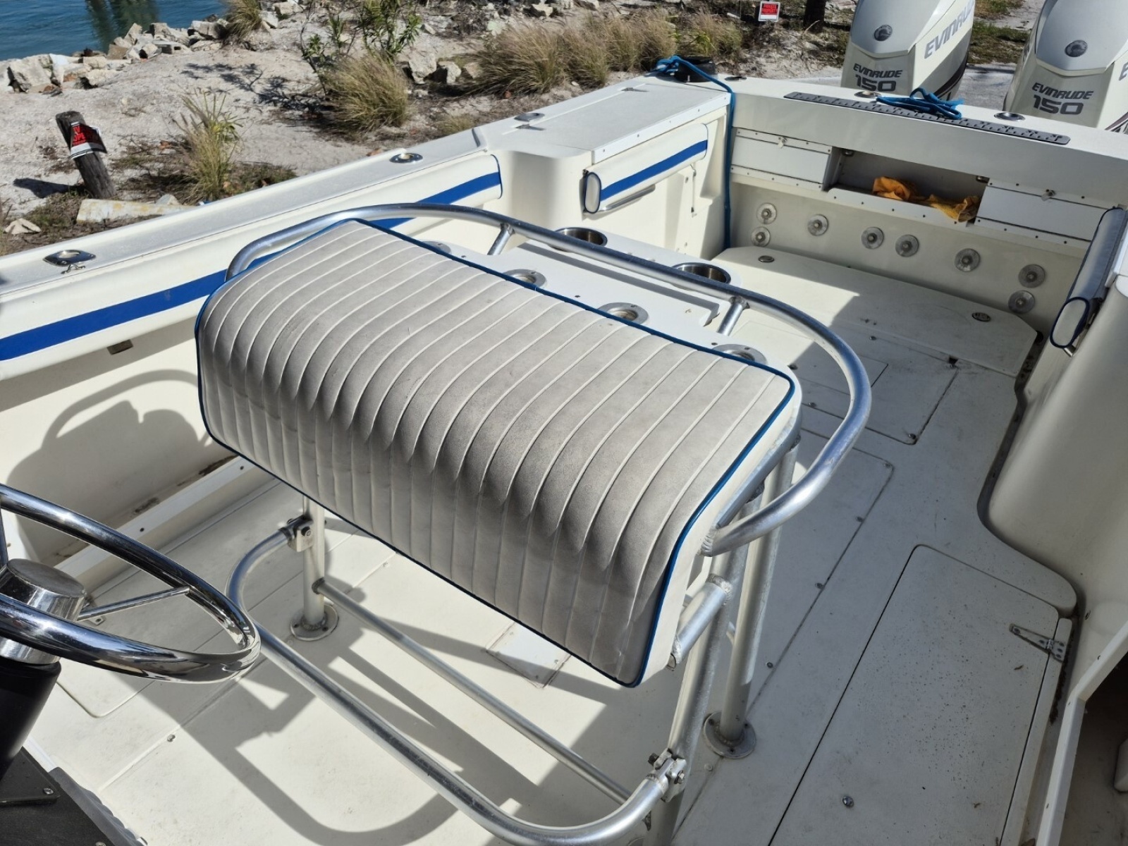 26ft Mako Yacht For Sale