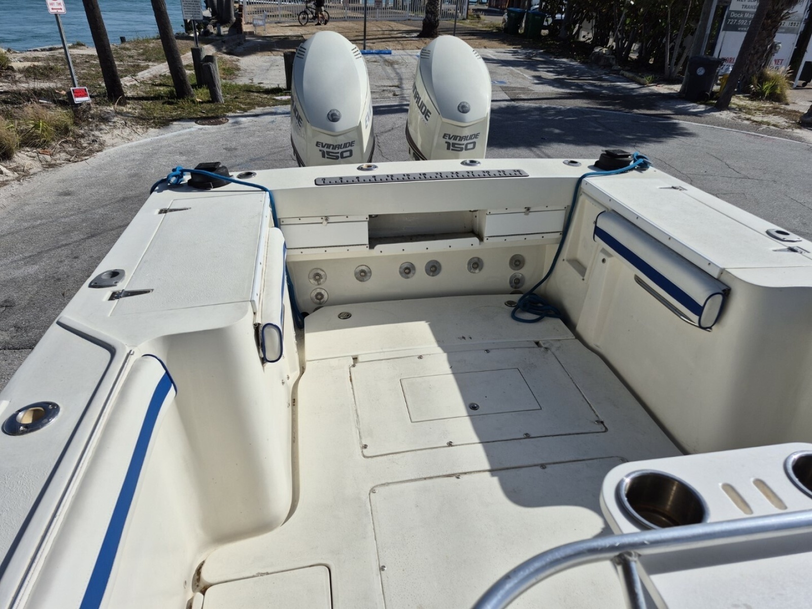 26ft Mako Yacht For Sale