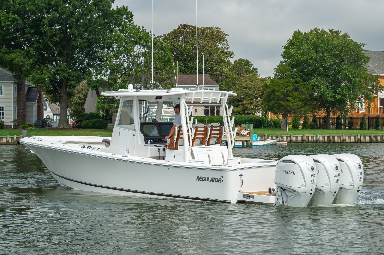 2027 Regulator 35