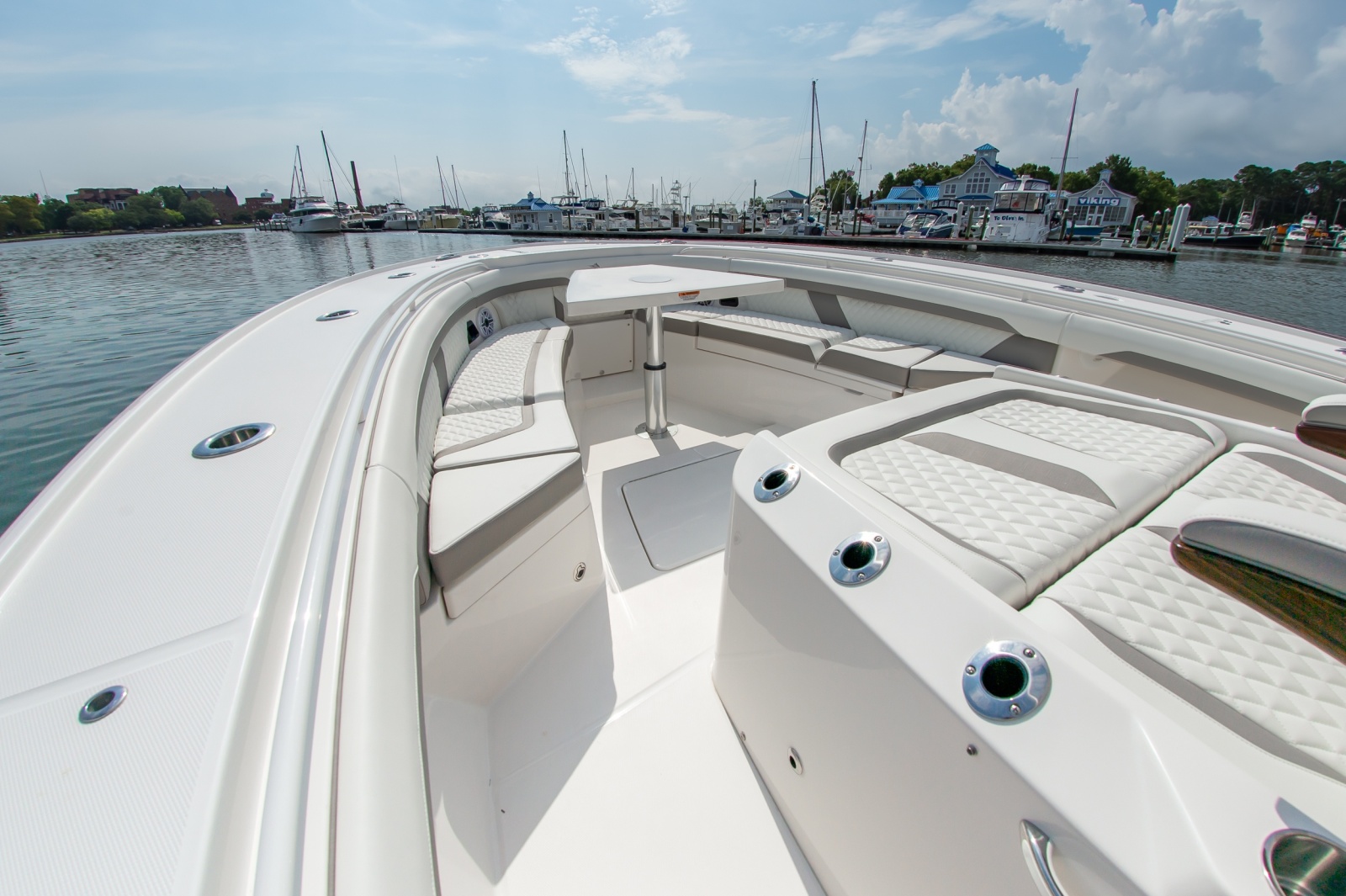 2027 Regulator 35