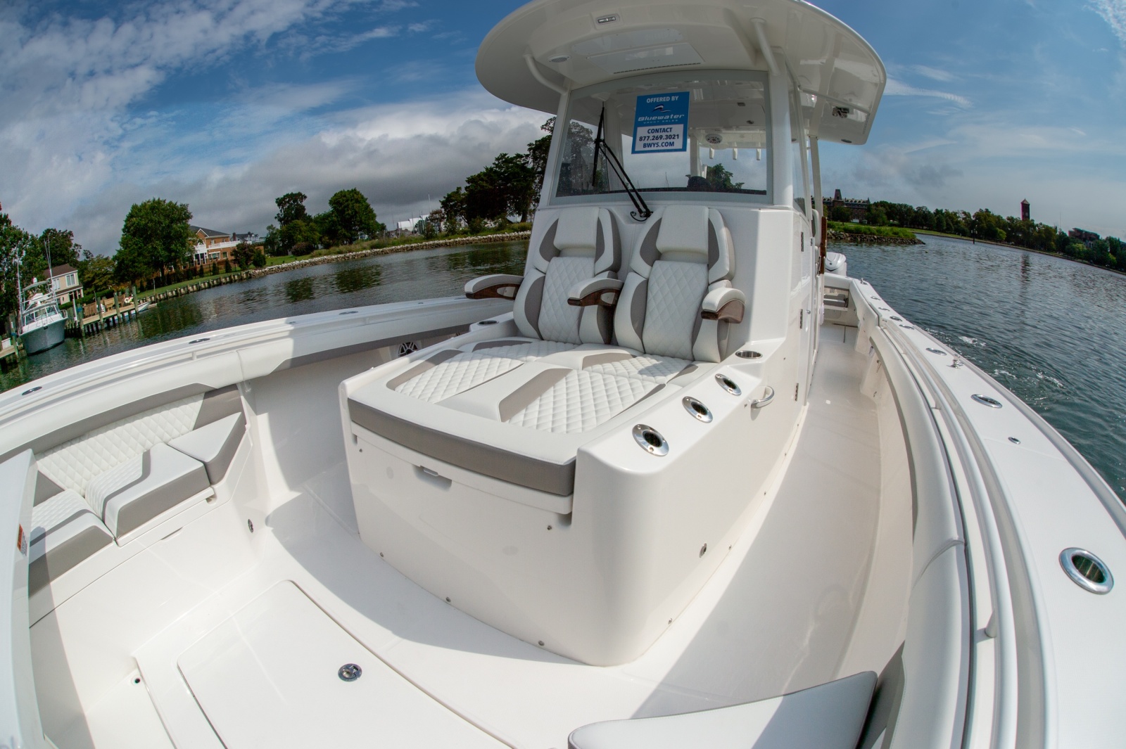 2027 Regulator 35