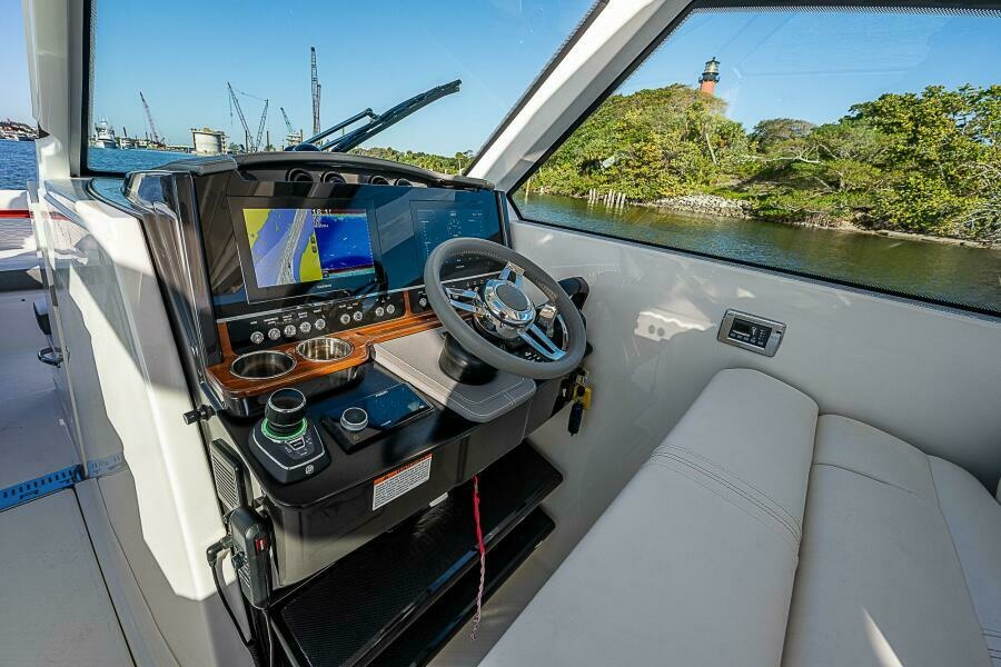 MULLIGAN 34ft Tiara Sport Yacht For Sale