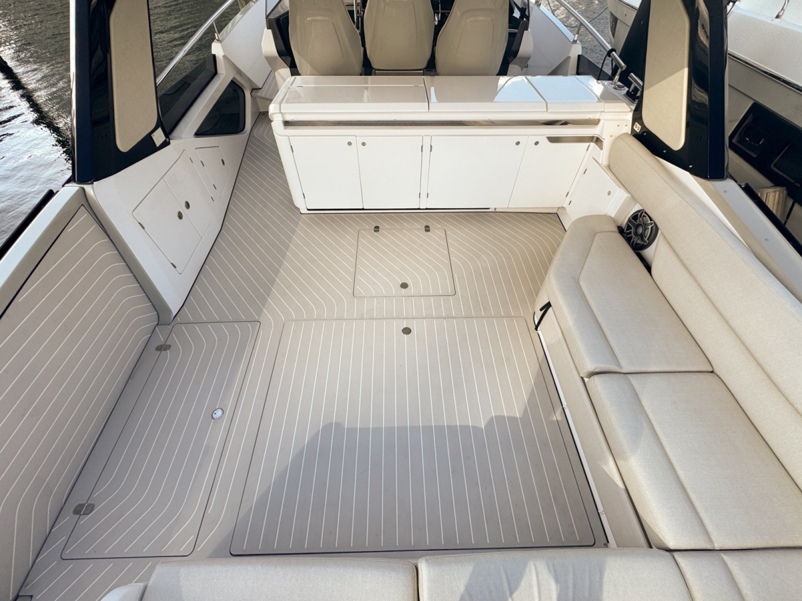 47' 2023 Azimut Verve 47