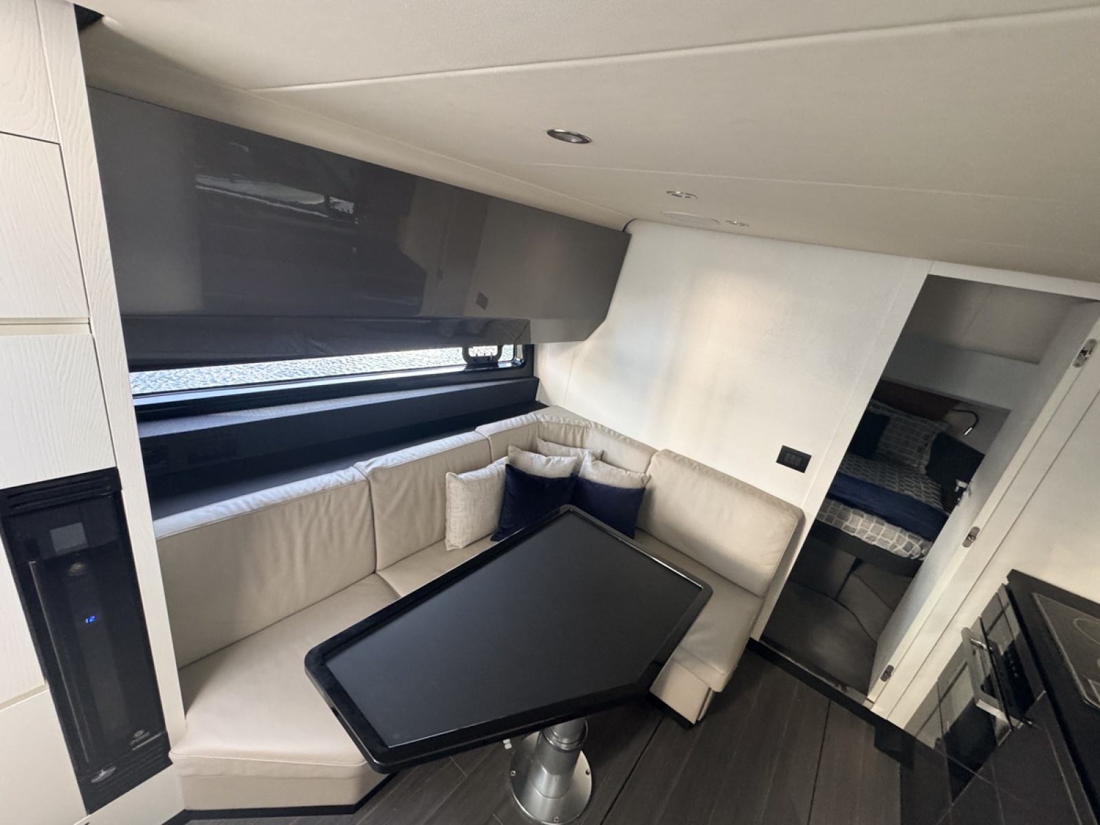 47' 2023 Azimut Verve 47