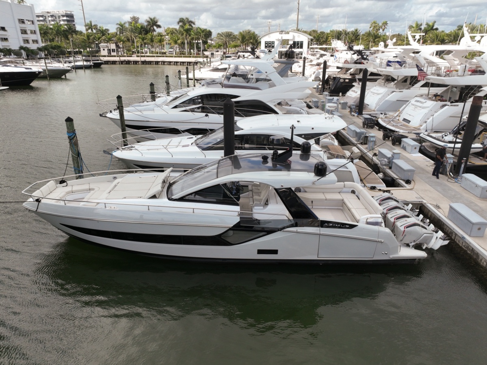 Chicken Money 47ft Azimut Yacht For Sale