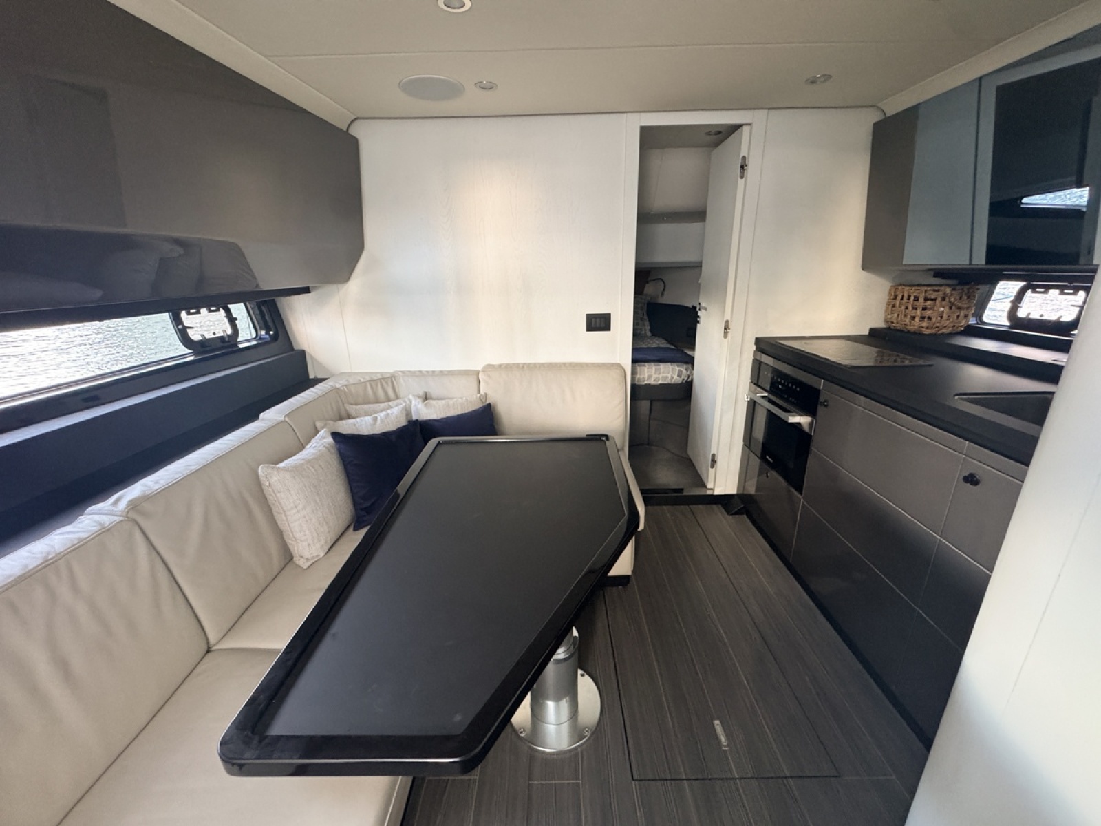 47' 2023 Azimut Verve 47