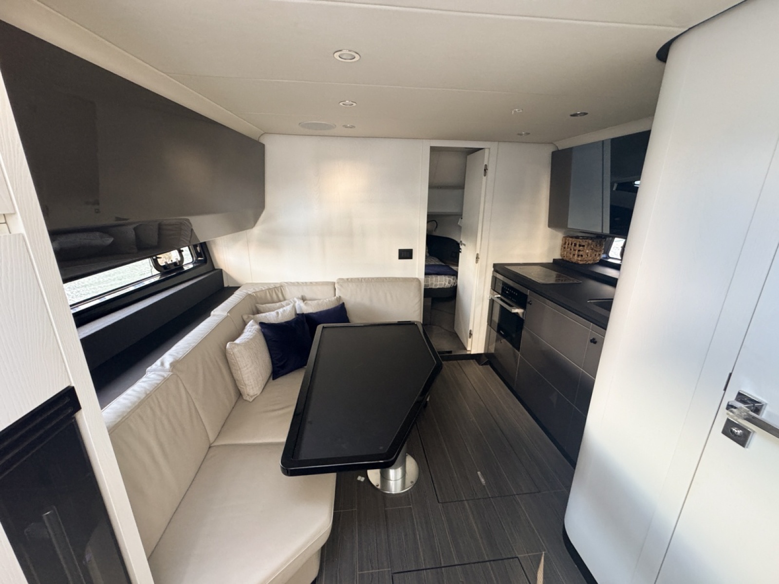 47' 2023 Azimut Verve 47