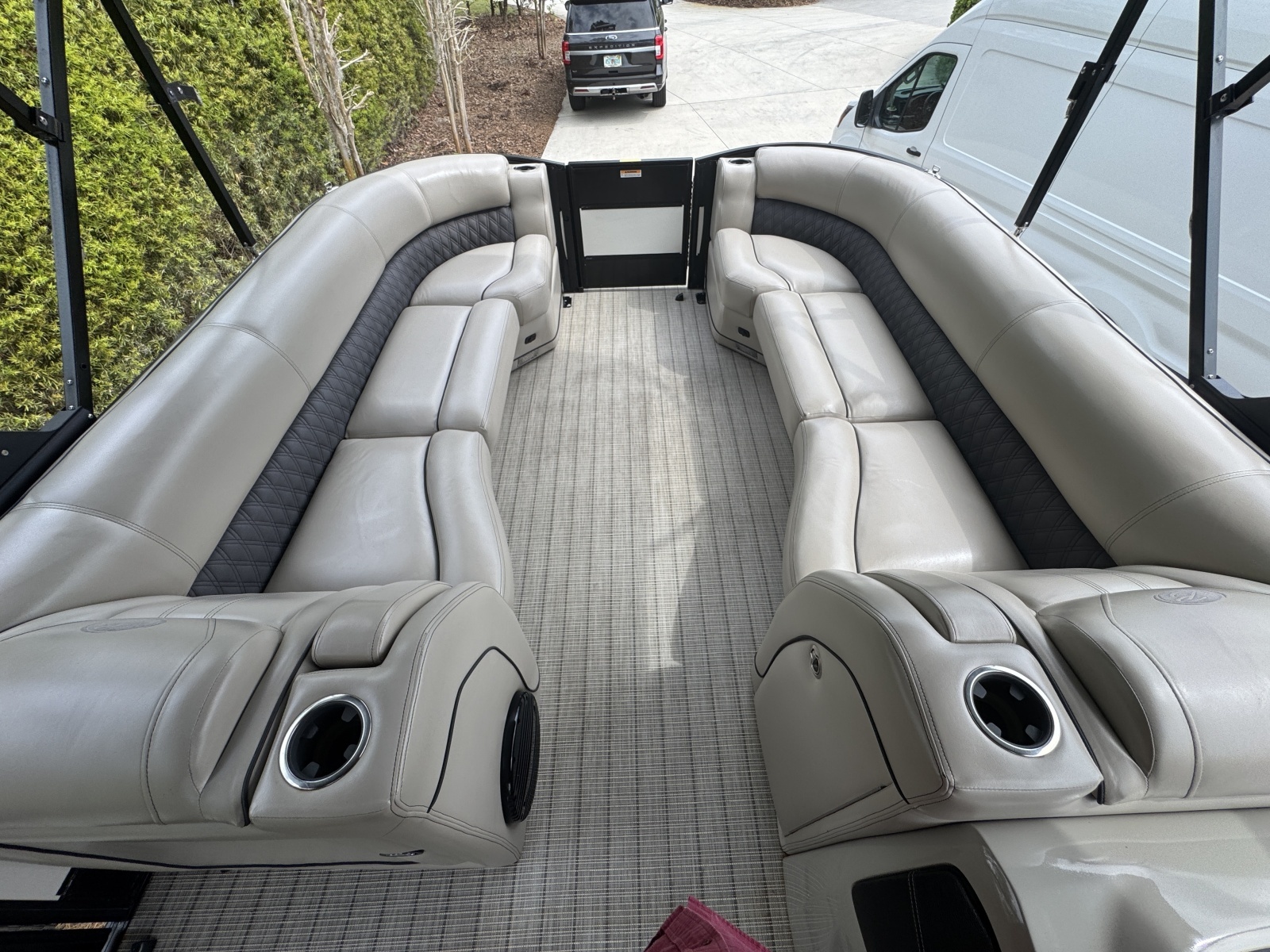 26ft Barletta Yacht For Sale