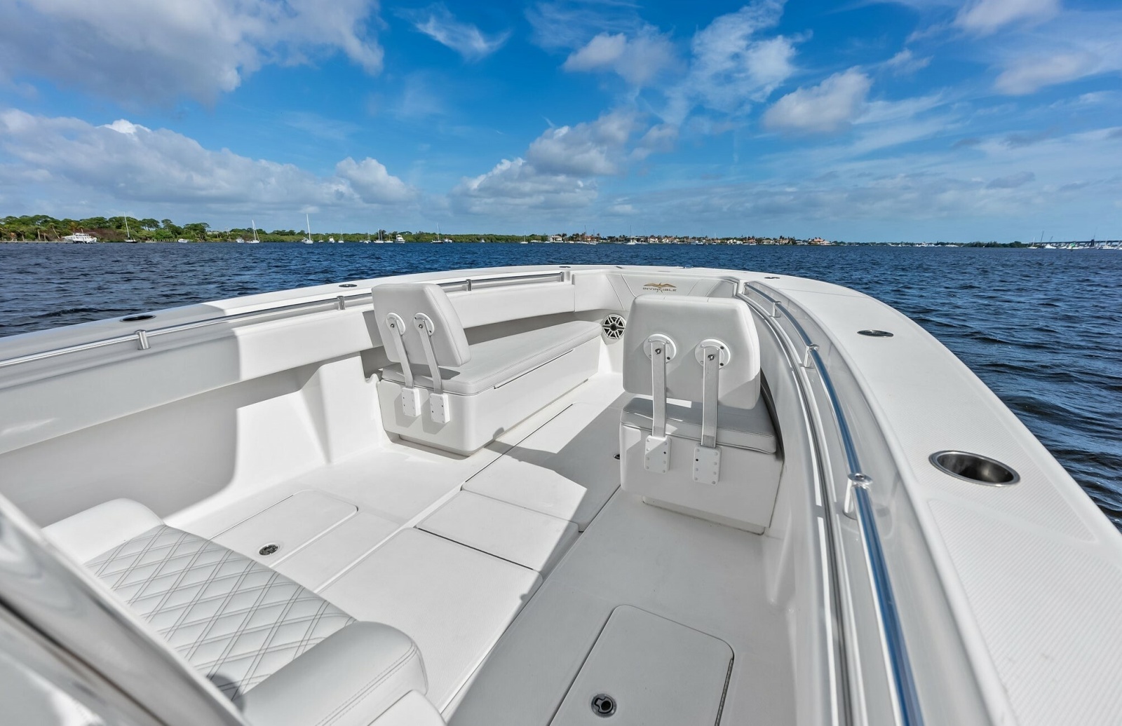 33' 2020 Invincible 33 Open Fisherman