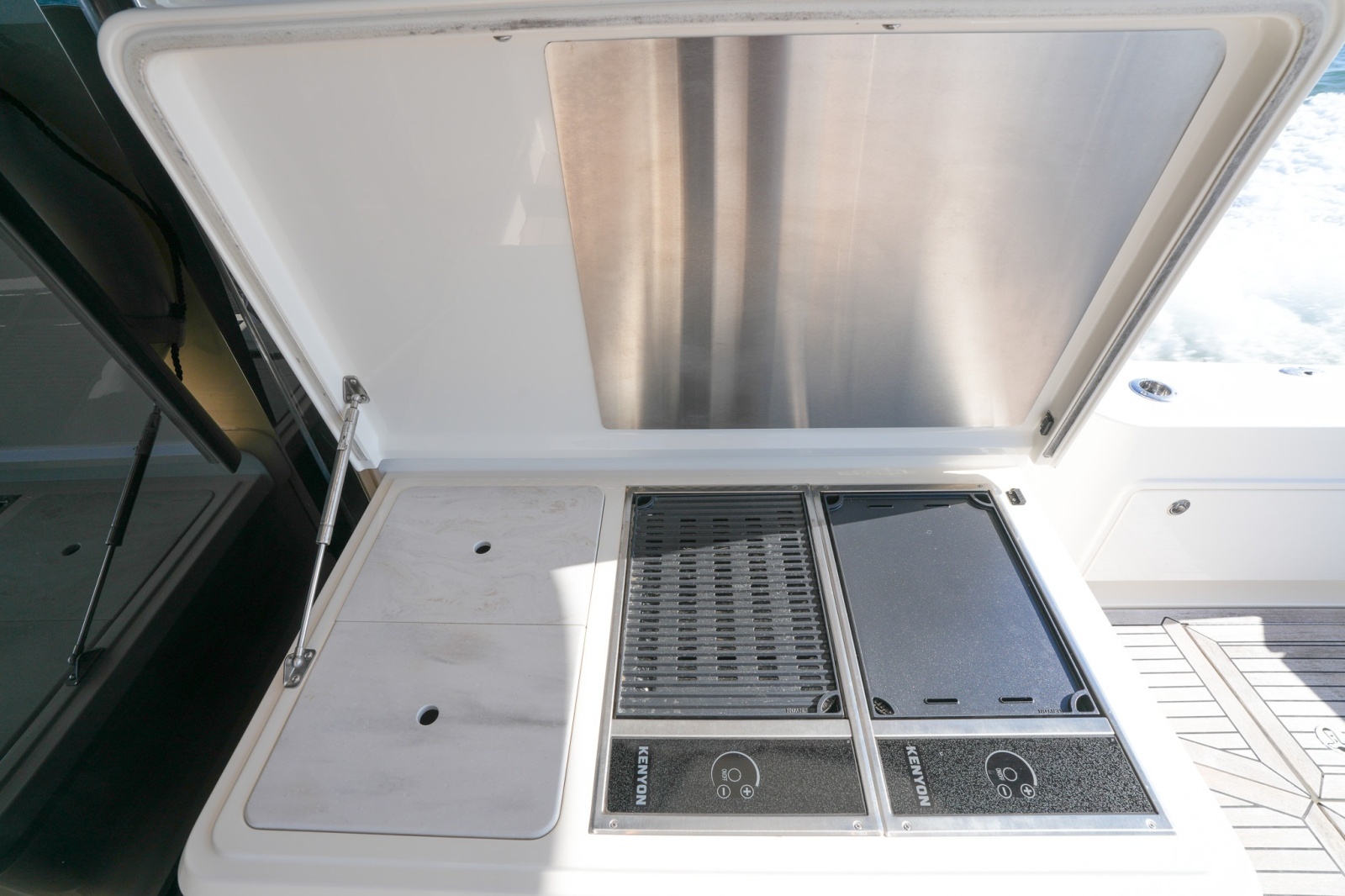 FRINGE BENEFIT IV 57ft Riviera Yacht For Sale