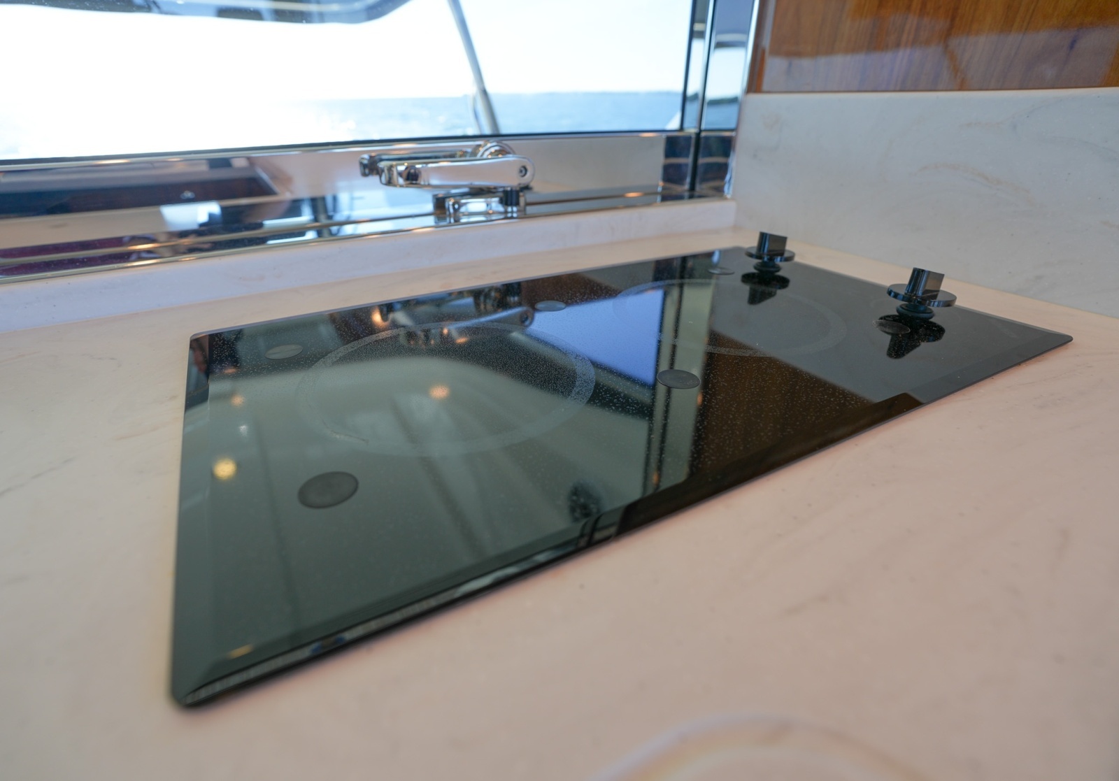 FRINGE BENEFIT IV 57ft Riviera Yacht For Sale