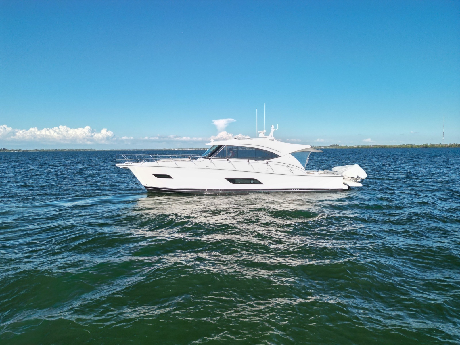 FRINGE BENEFIT IV 57ft Riviera Yacht For Sale