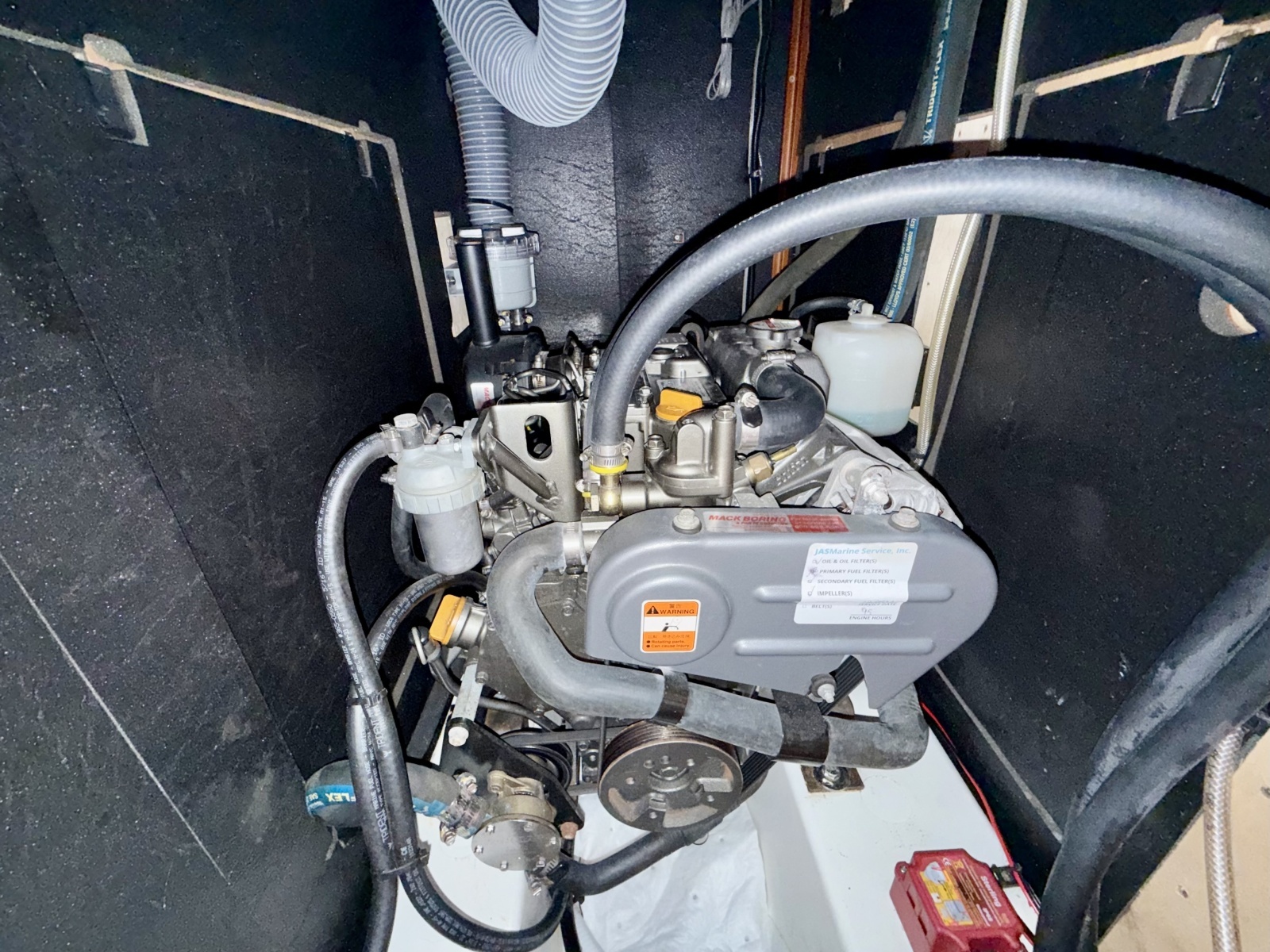 2016 Beneteau 38