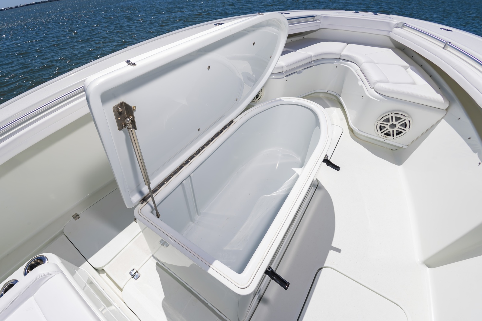 2015 Yellowfin 36 Offshore — 36Yellowfin2015_035