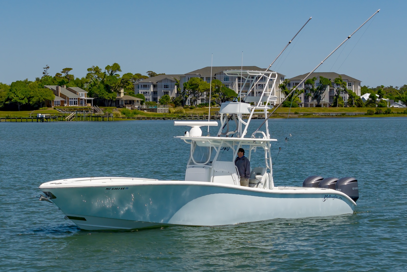 2015 Yellowfin 36 Offshore — 36Yellowfin2015_052