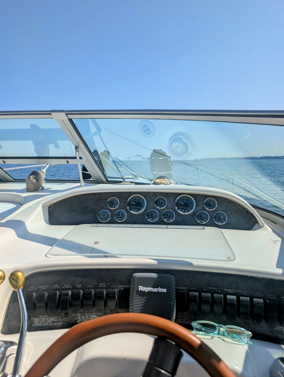 33' 1998 Sea Ray 330 Sundancer