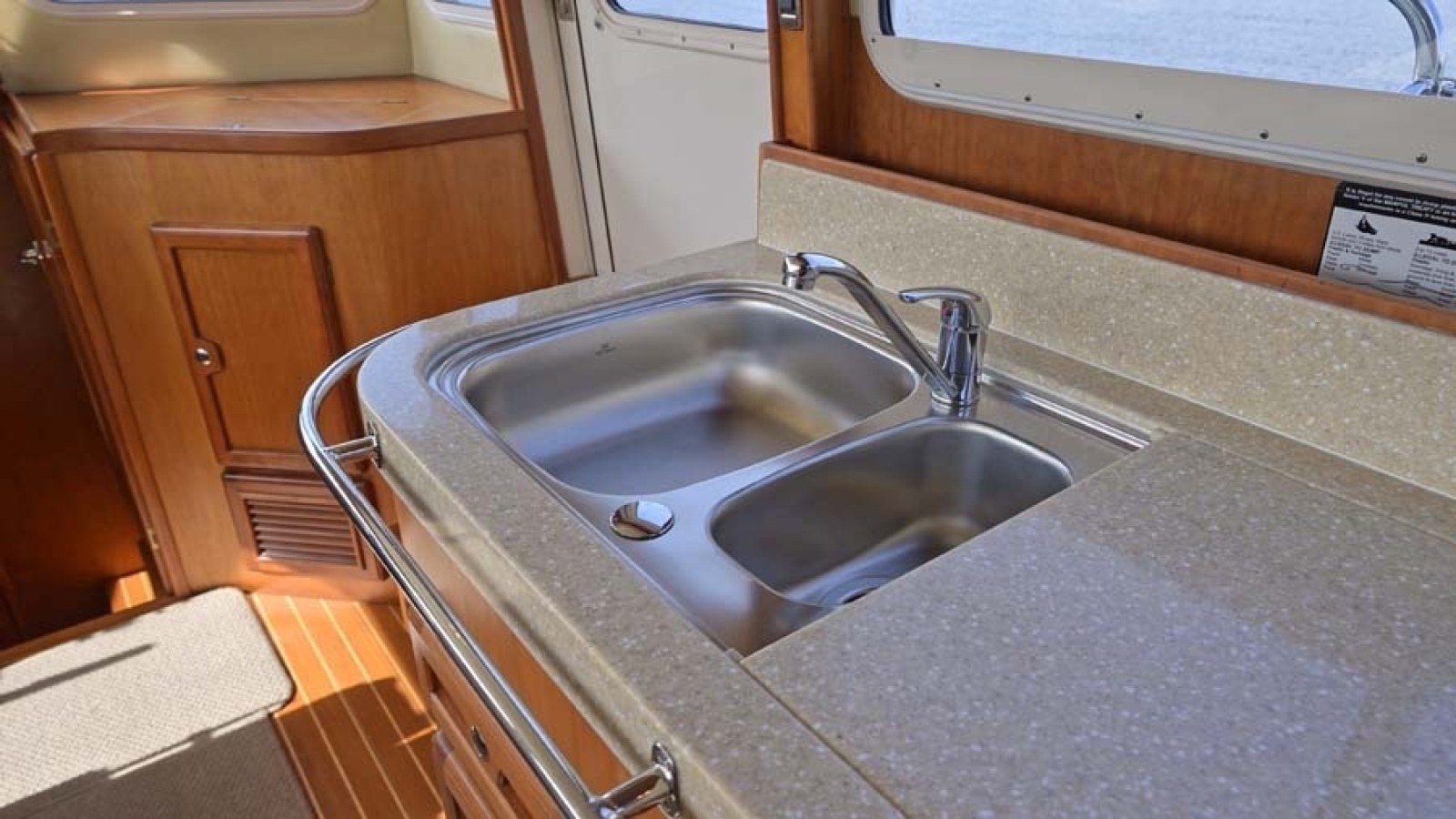 34' 2011 Fleming Corvette 340