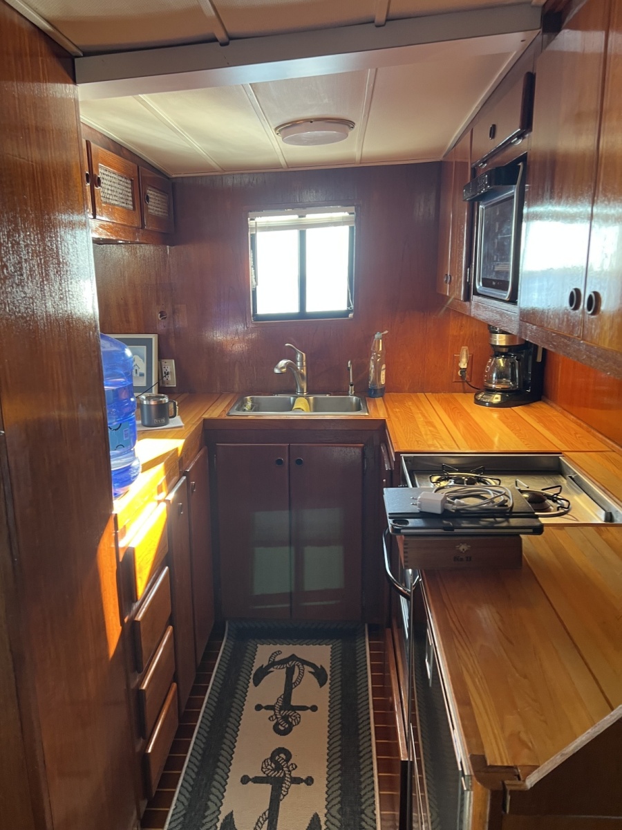 48' 1986 Seaton 