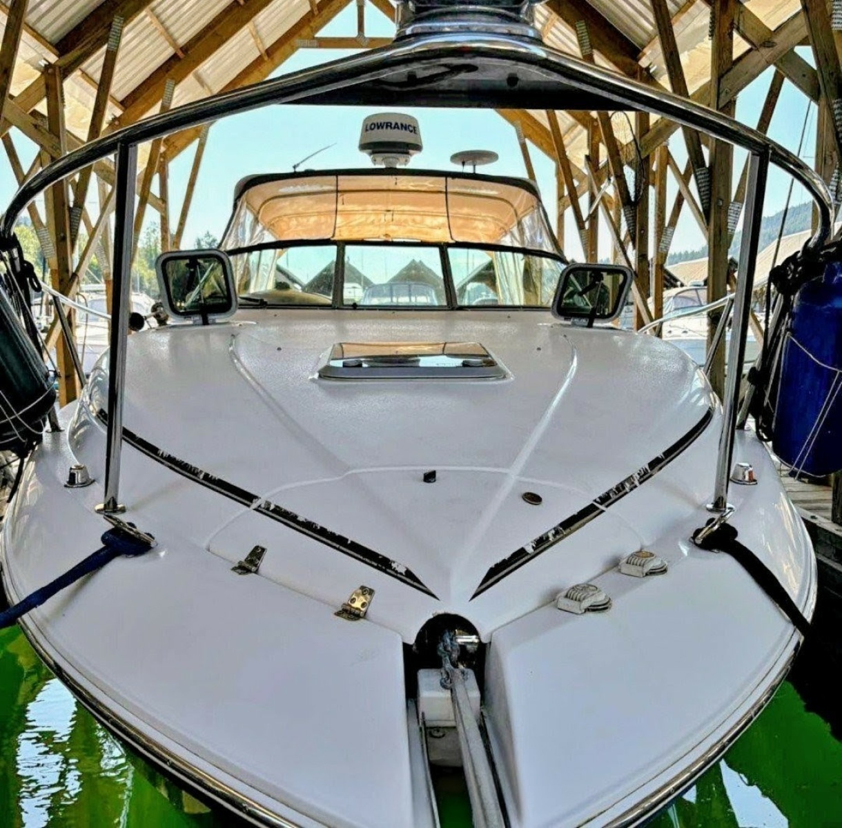 YACHT SEA 30ft Rinker Yacht For Sale