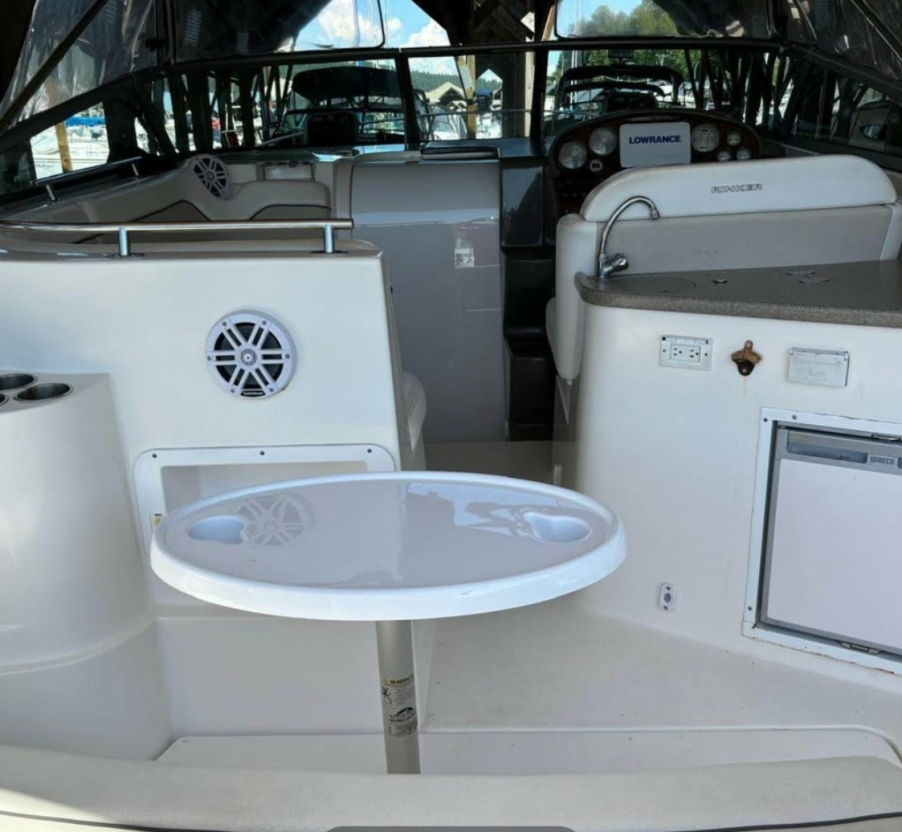 YACHT SEA 30ft Rinker Yacht For Sale