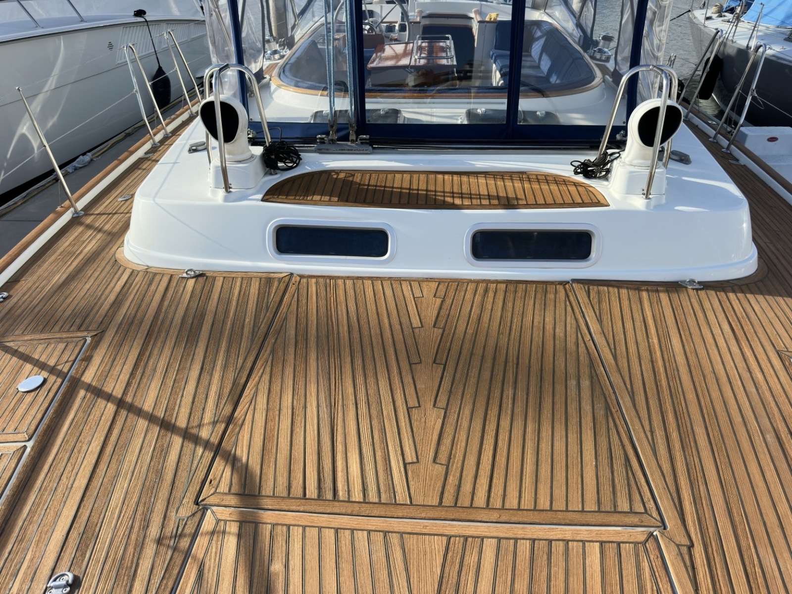 57' 2003 Beneteau 57