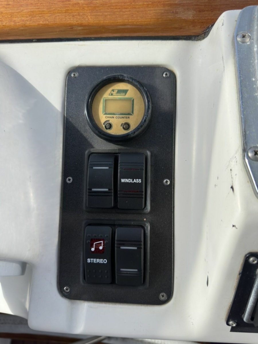 57' 2003 Beneteau 57