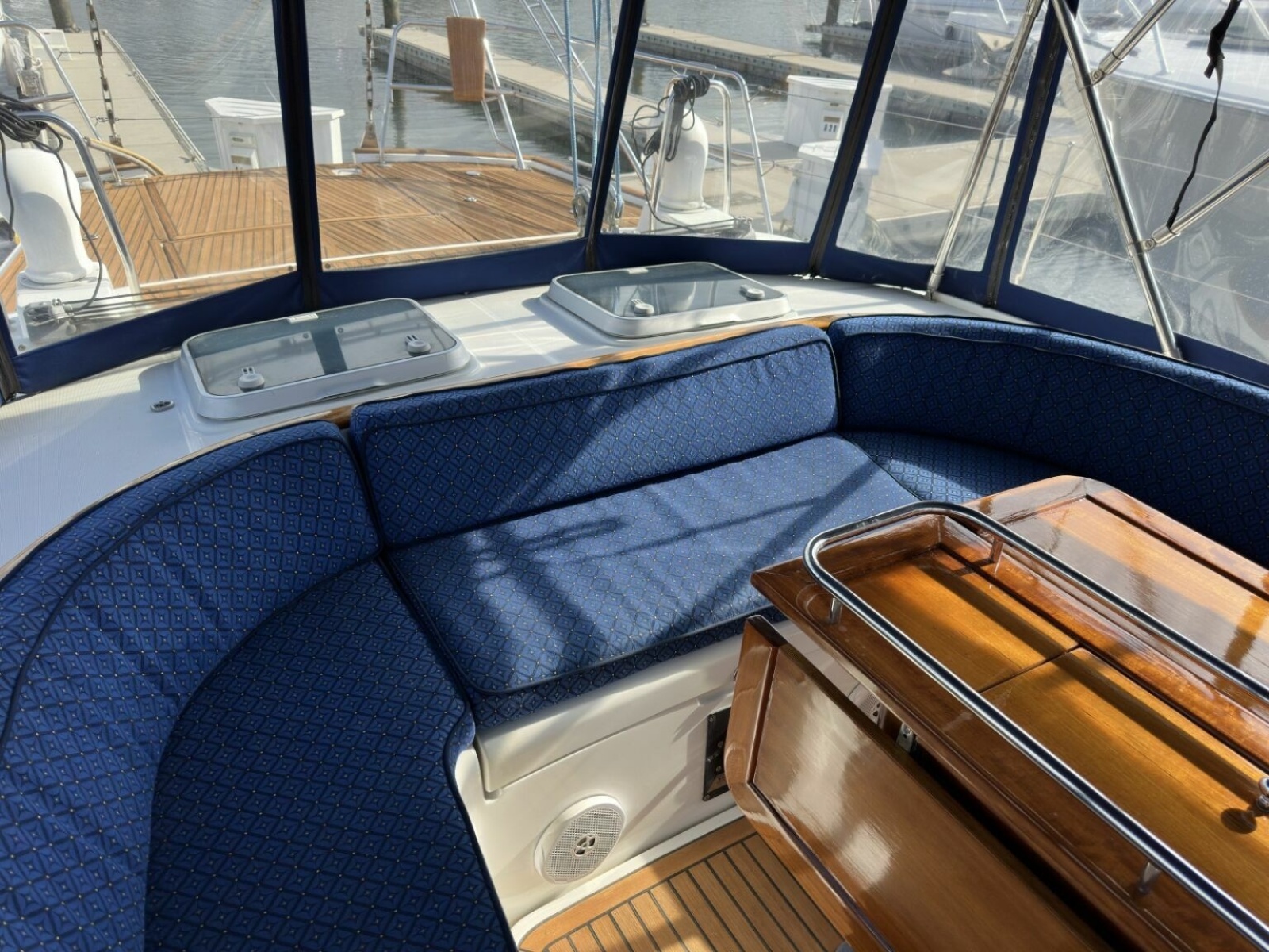 57' 2003 Beneteau 57