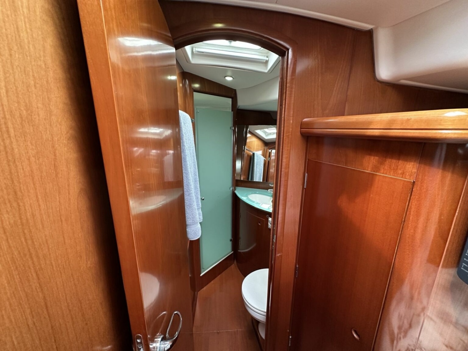57' 2003 Beneteau 57