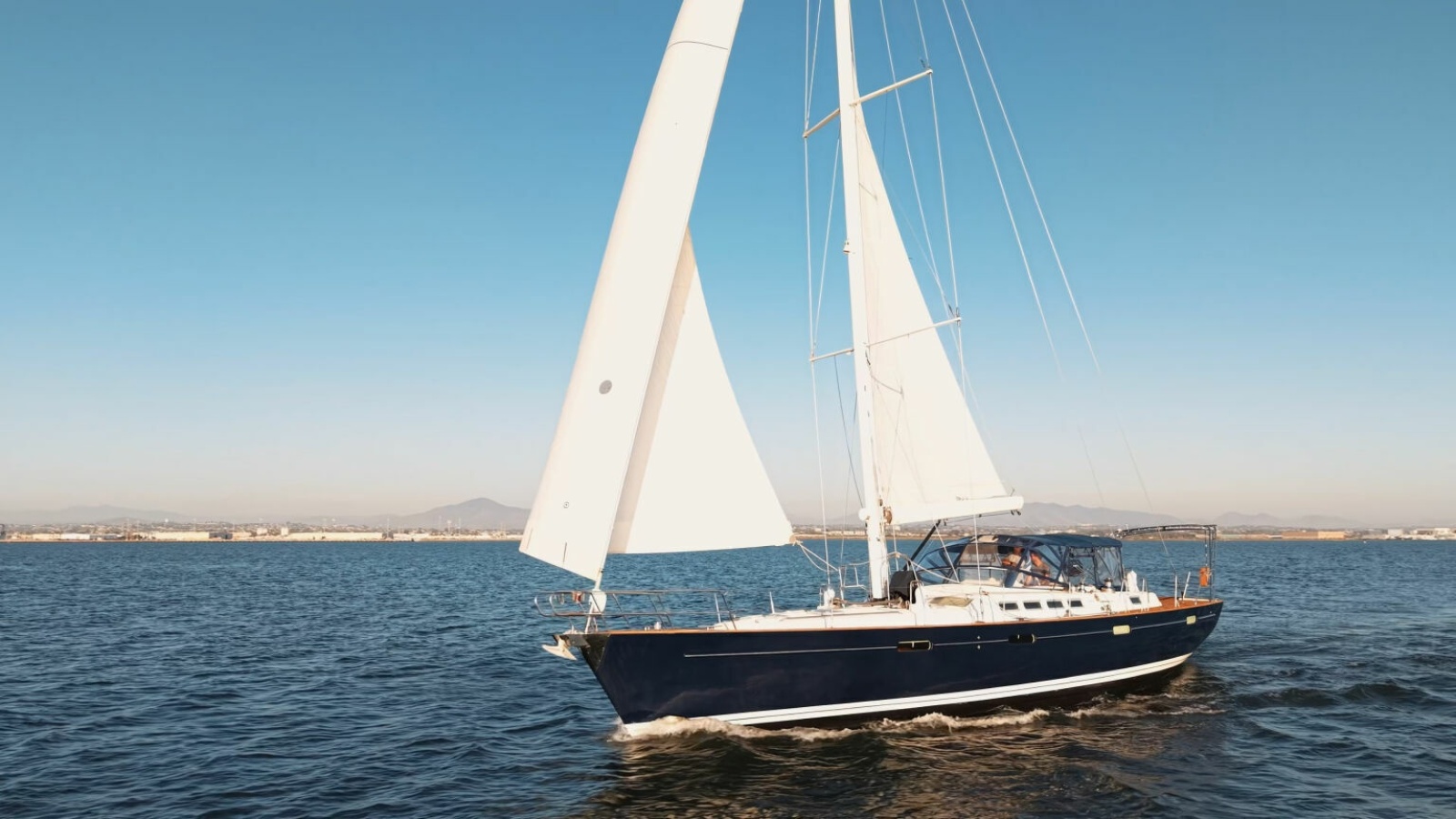 57' 2003 Beneteau 57