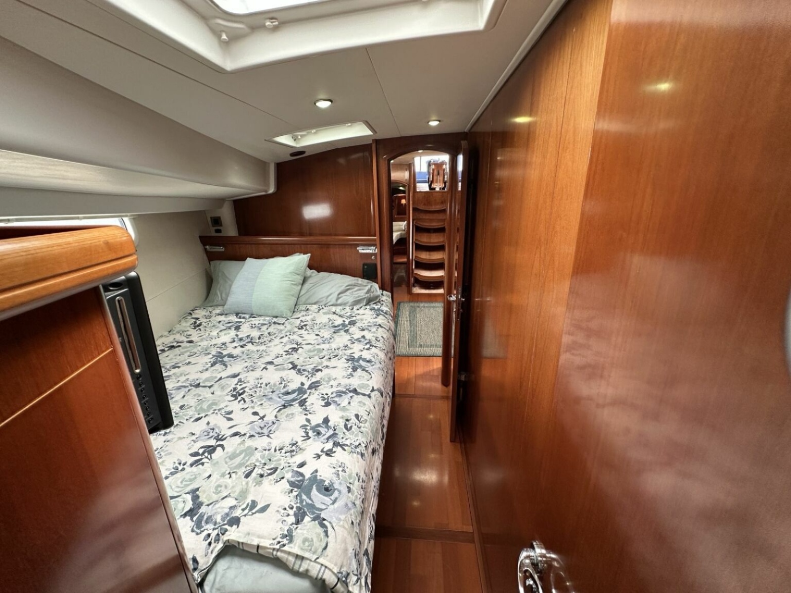 57' 2003 Beneteau 57