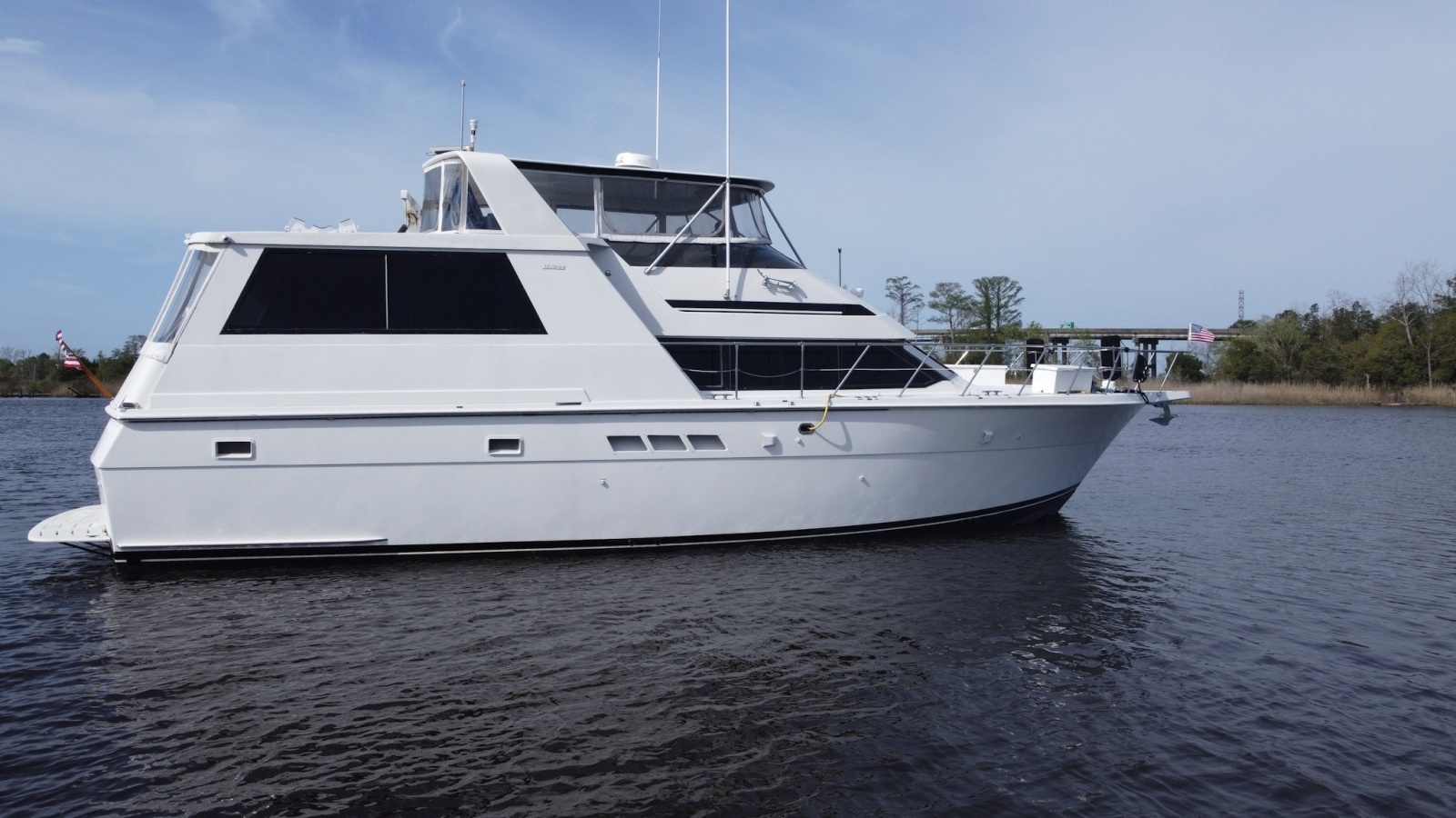 Profile View - Starboard Side