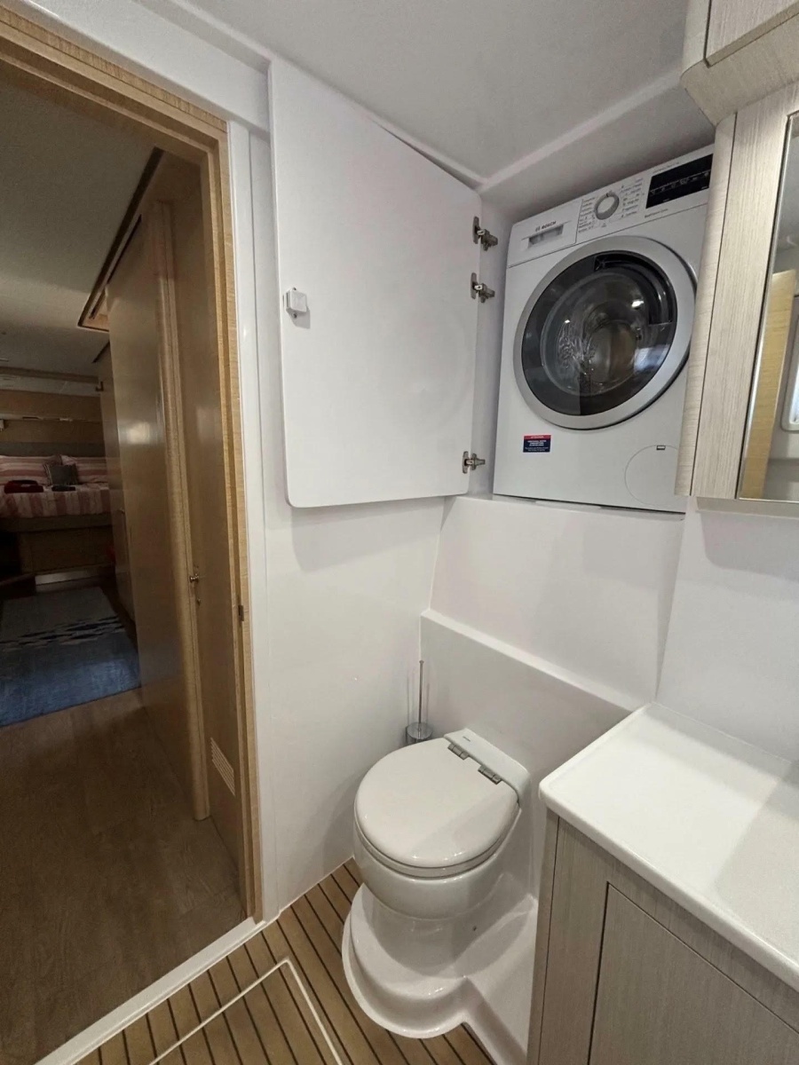 Crazy Love  51ft Seawind Yacht For Sale