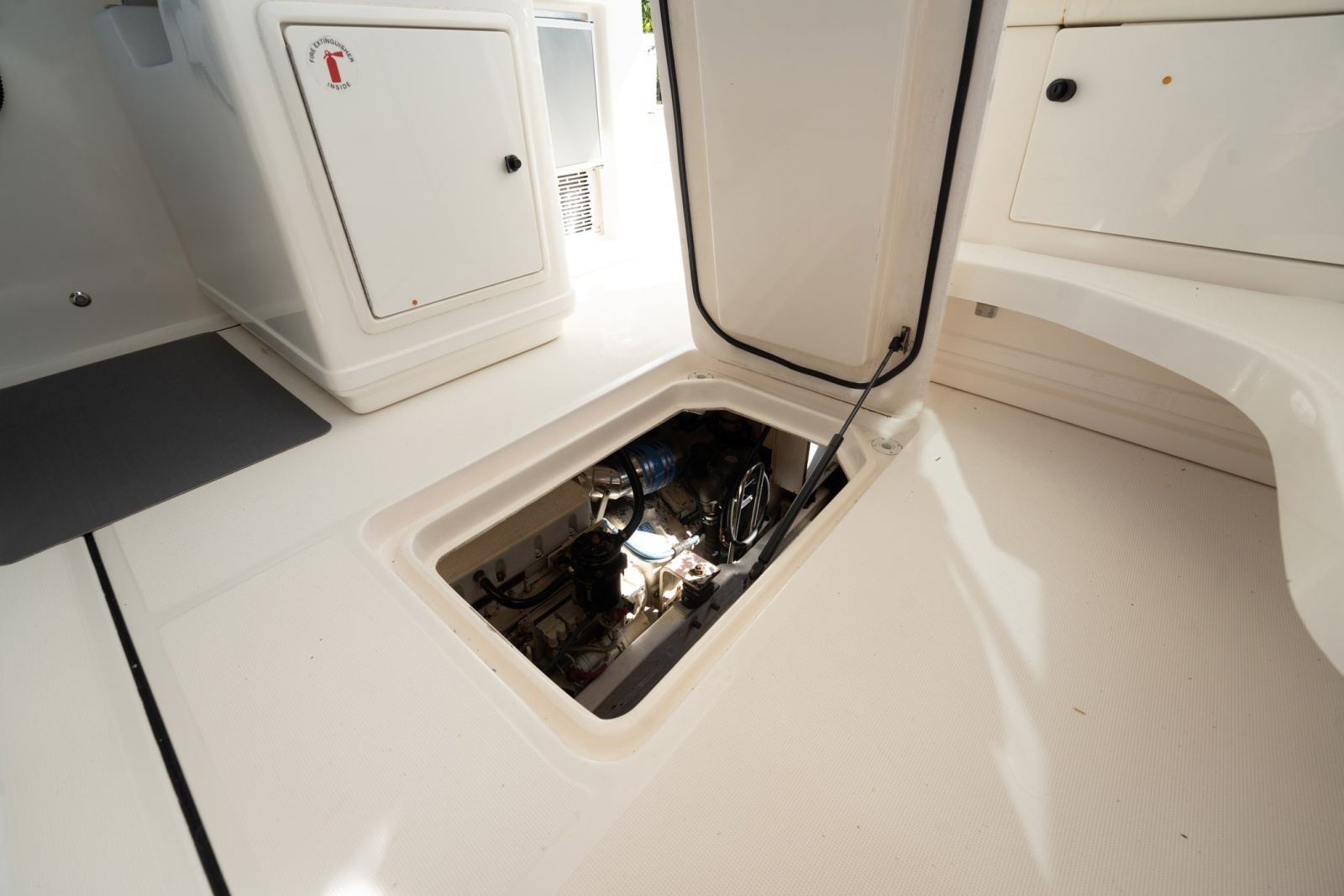 ISLAND TRADER 41ft Tiara Yachts Yacht For Sale