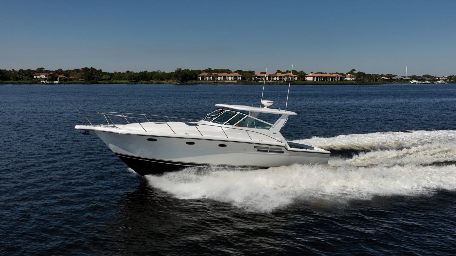 ISLAND TRADER 41ft Tiara Yachts Yacht For Sale