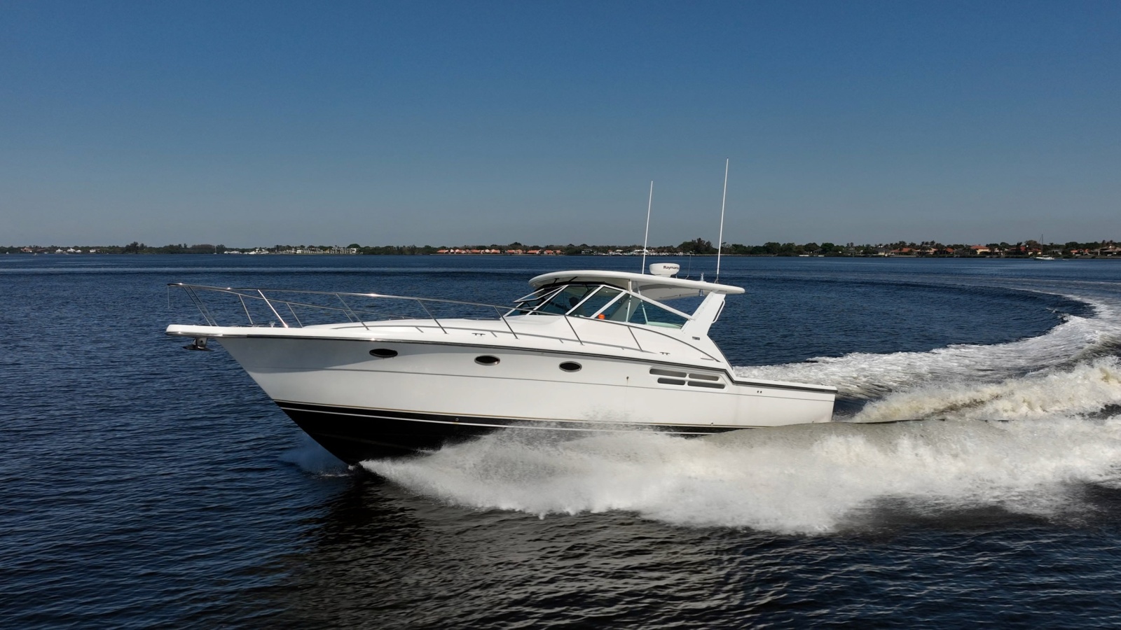 41' 2002 Tiara Yachts 4100 Open