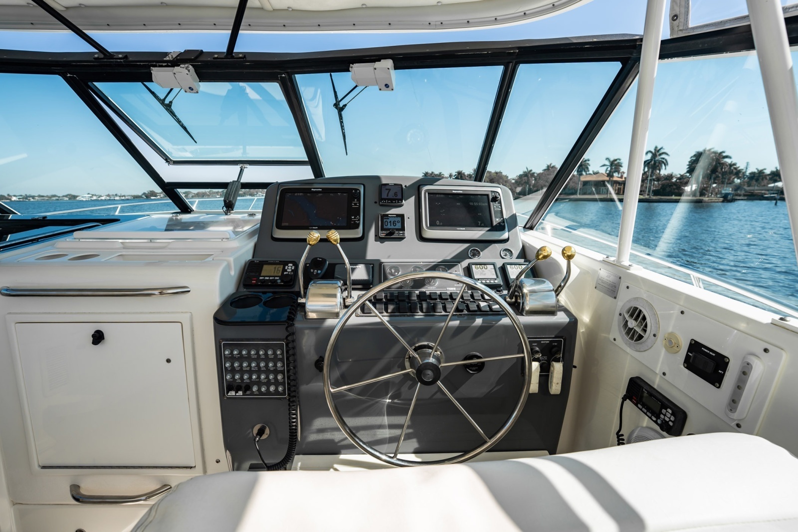 ISLAND TRADER 41ft Tiara Yachts Yacht For Sale