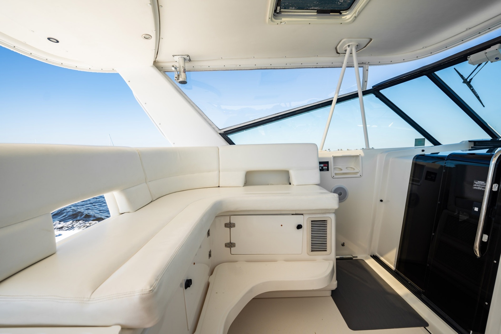 41' 2002 Tiara Yachts 4100 Open